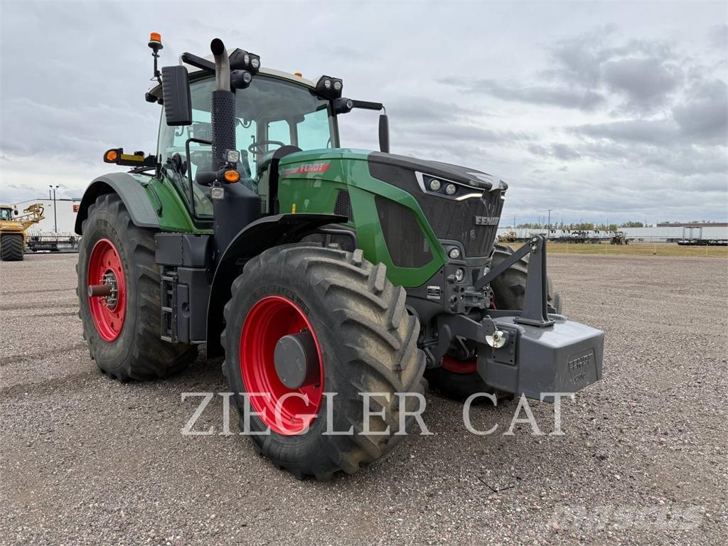 Fendt 930 VARIO Tractors