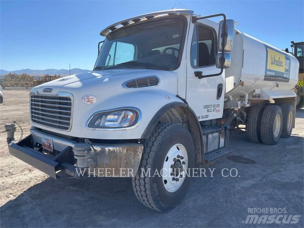 Freightliner WT4000 A Tanker trucks