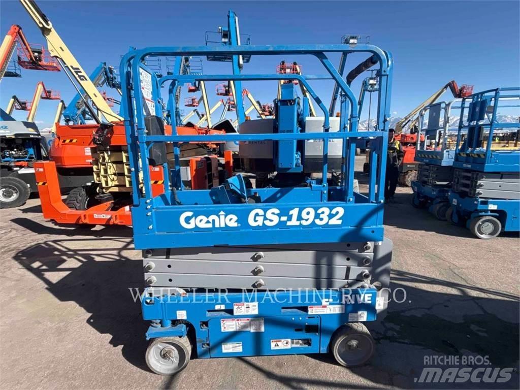 Genie GS1932 Scissor lifts