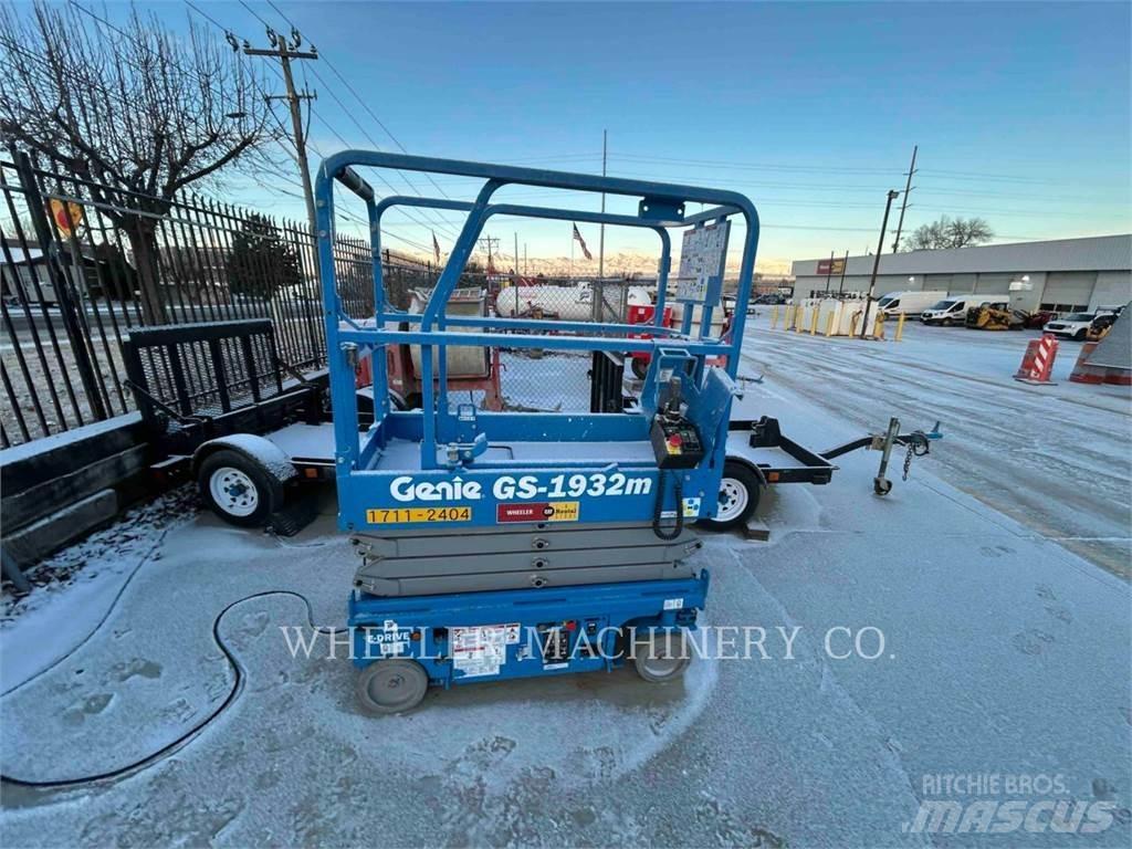 Genie GS1932M Scissor lifts