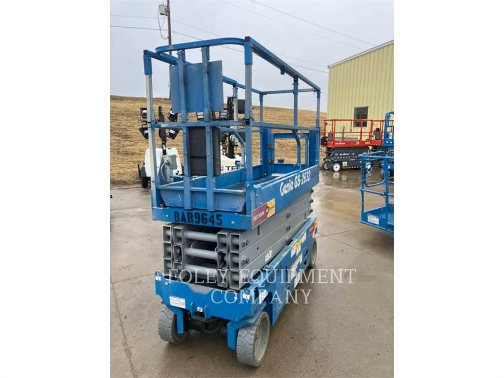 Genie GS2632 Scissor lifts