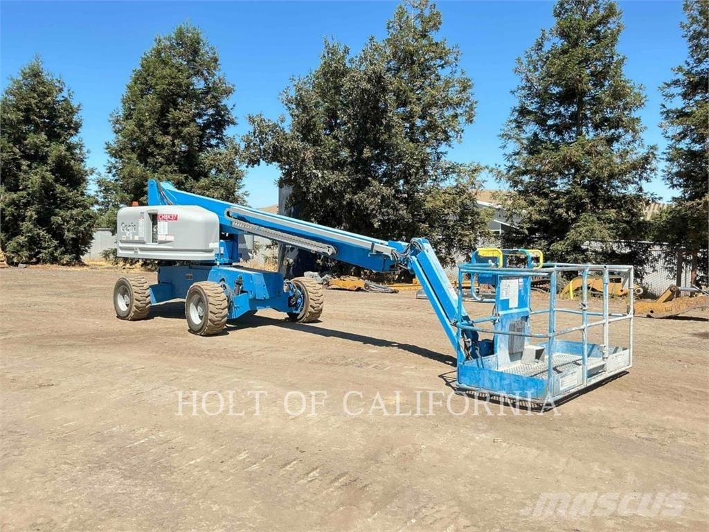 Genie S-45 Articulated boom lifts