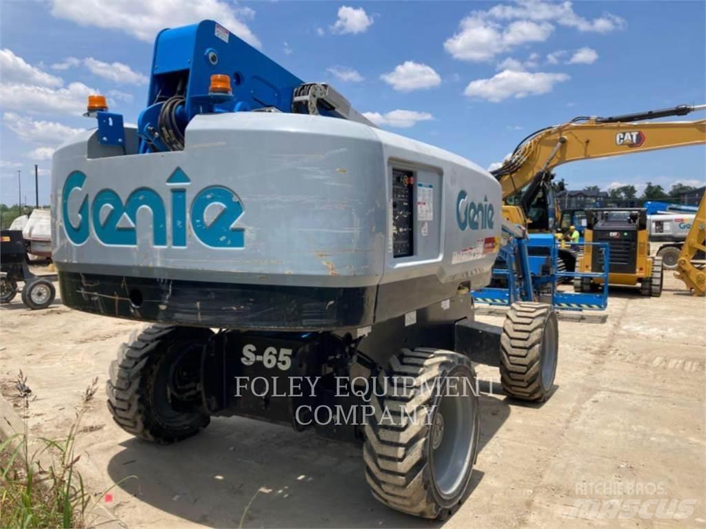 Genie S65G4W Articulated boom lifts