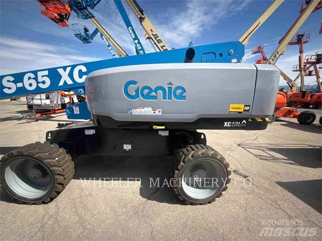 Genie S65XC Articulated boom lifts