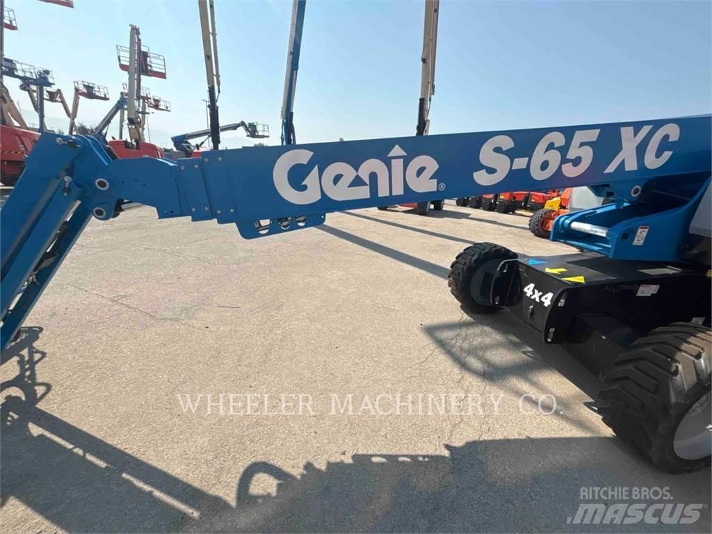Genie S65XC Articulated boom lifts