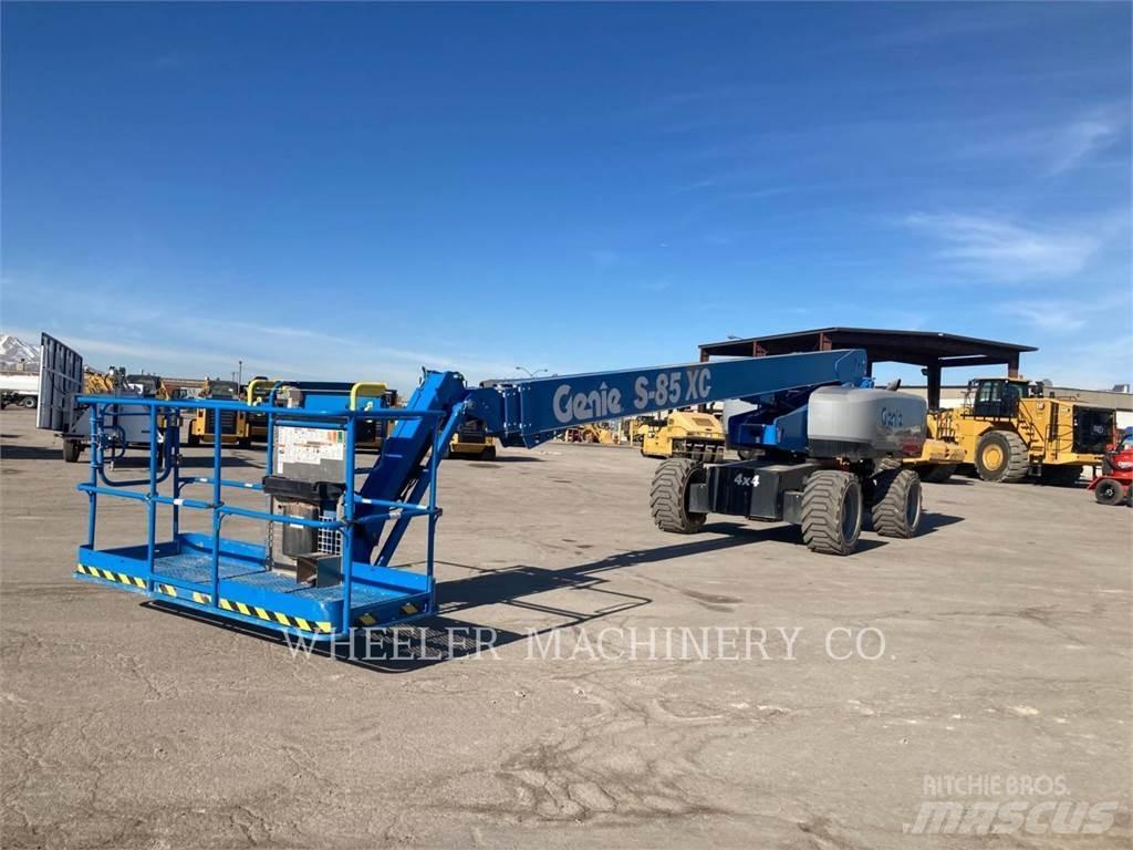 Genie S85XC Articulated boom lifts
