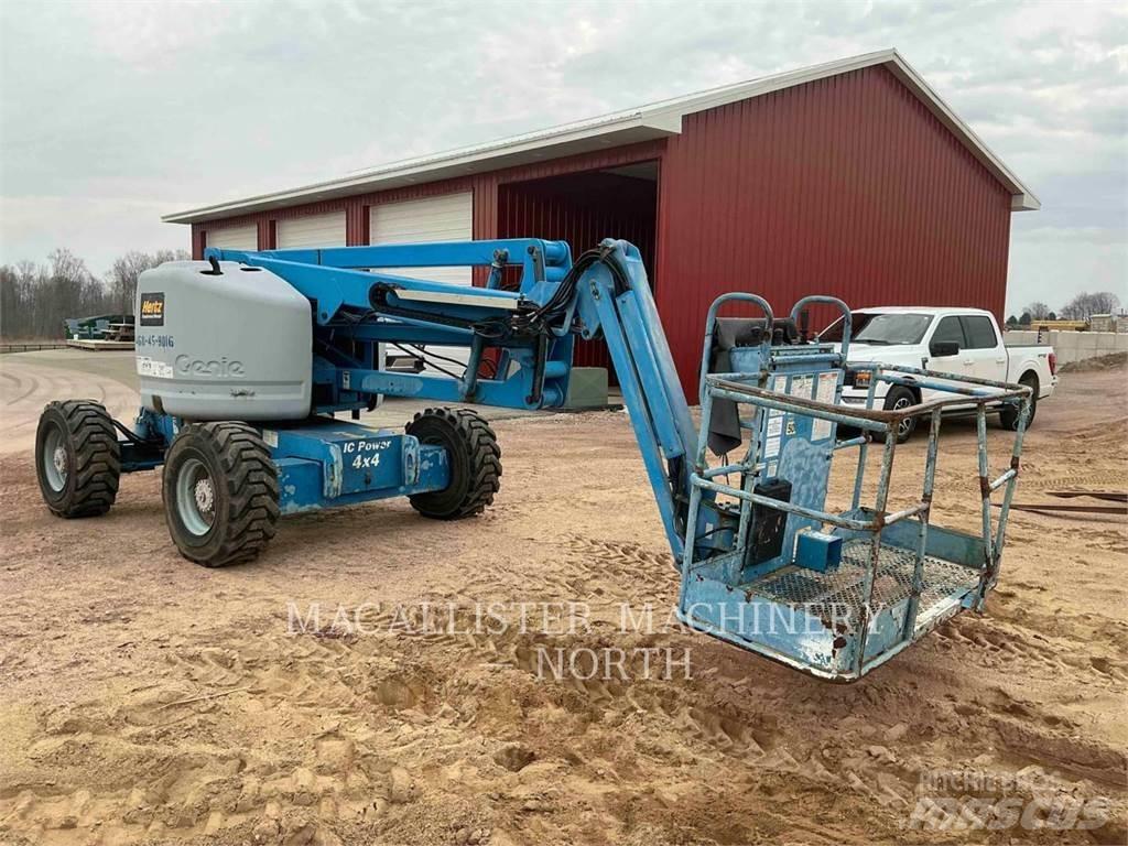 Genie Z45 Articulated boom lifts