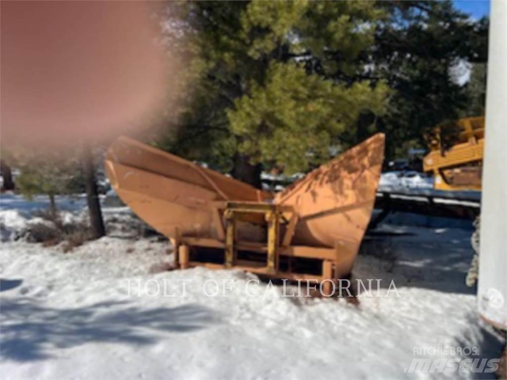 Henke SNOW PLOW Snow throwers