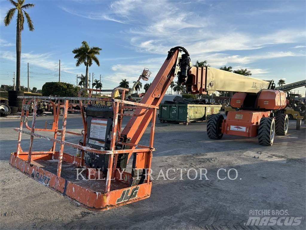 JLG 1200SJP Articulated boom lifts