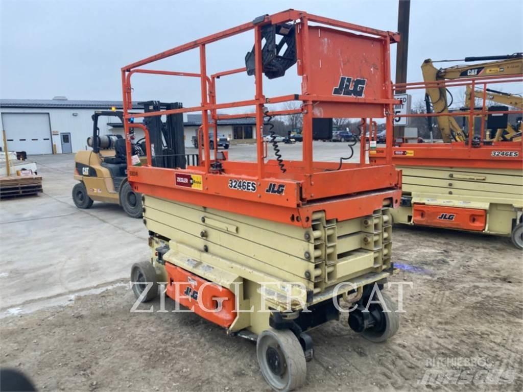 JLG 3246ES Scissor lifts