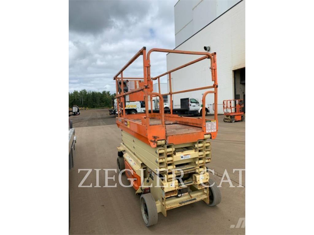 JLG 3246ES Scissor lifts