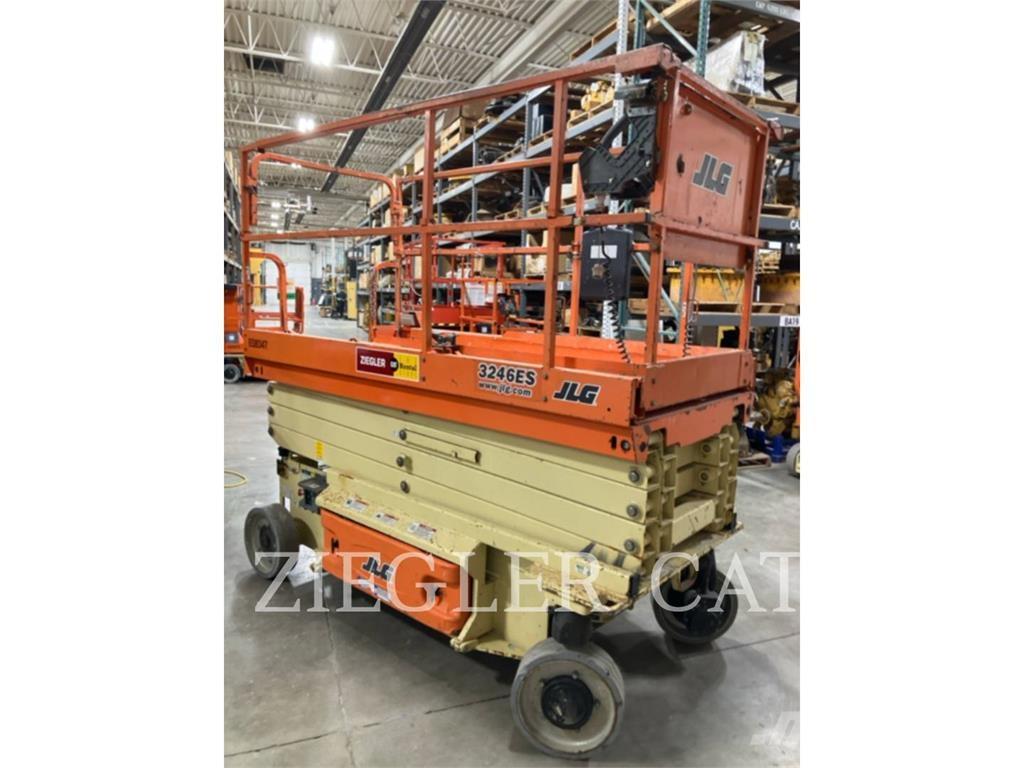 JLG 3246ES Scissor lifts