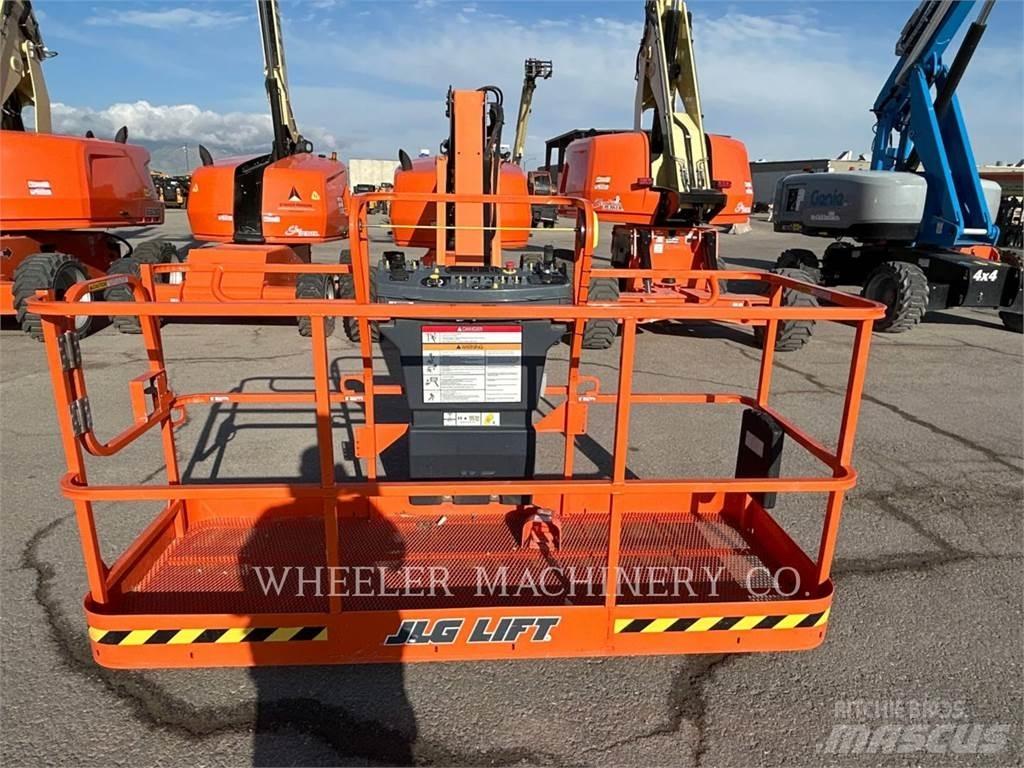 JLG 460SJ Articulated boom lifts
