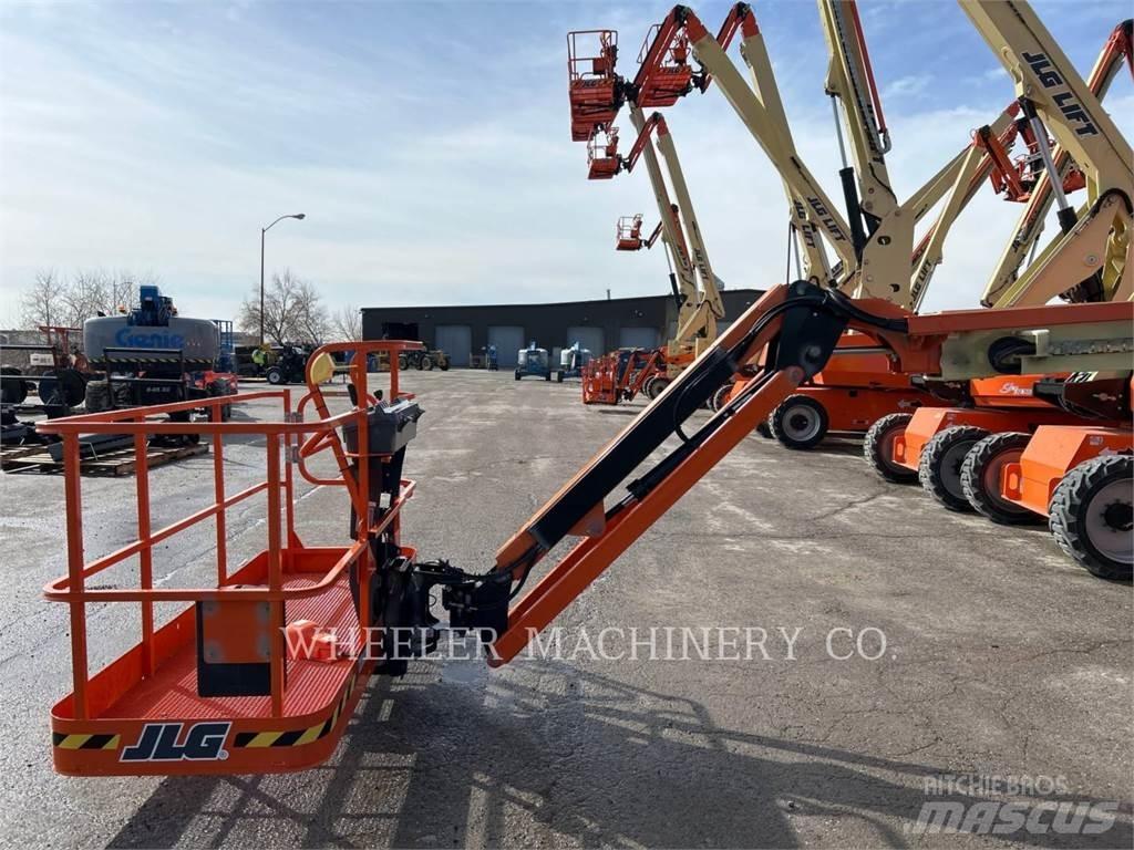 JLG 460SJ Articulated boom lifts