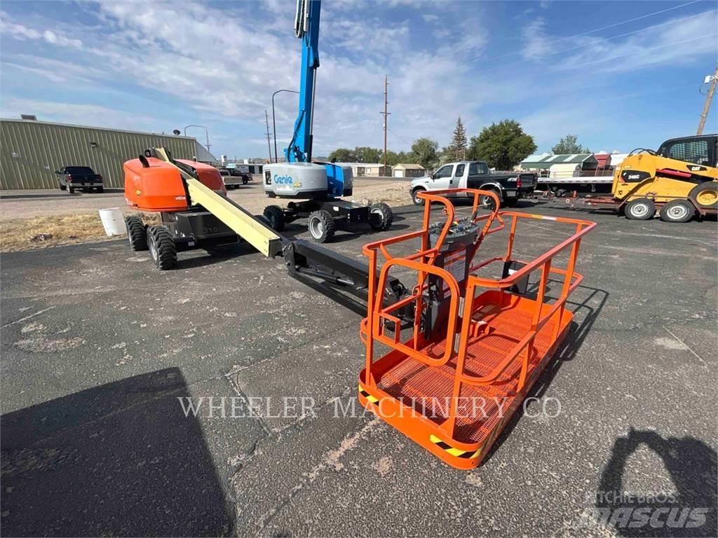 JLG 460SJ Articulated boom lifts