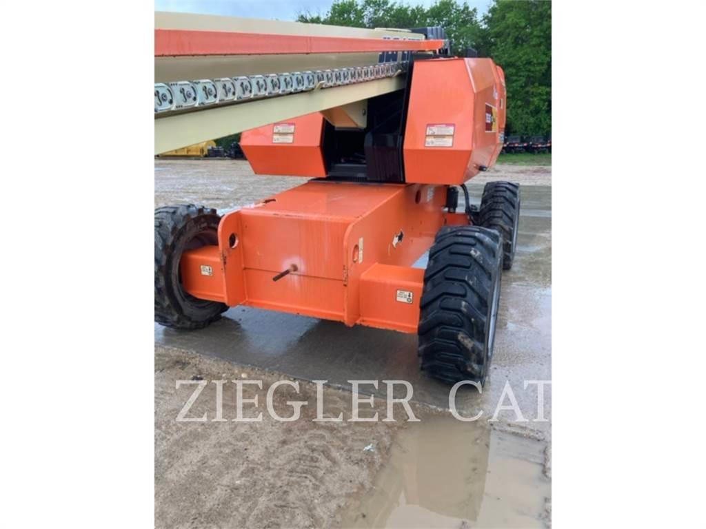 JLG 660SJ Articulated boom lifts