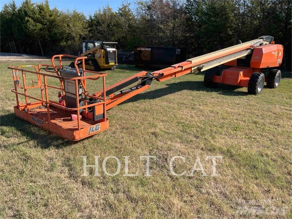JLG 660SJ Articulated boom lifts