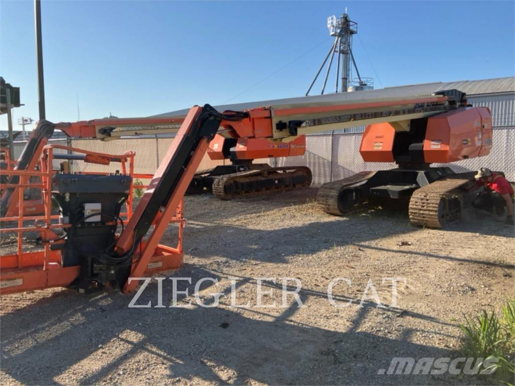 JLG 660SJC Articulated boom lifts