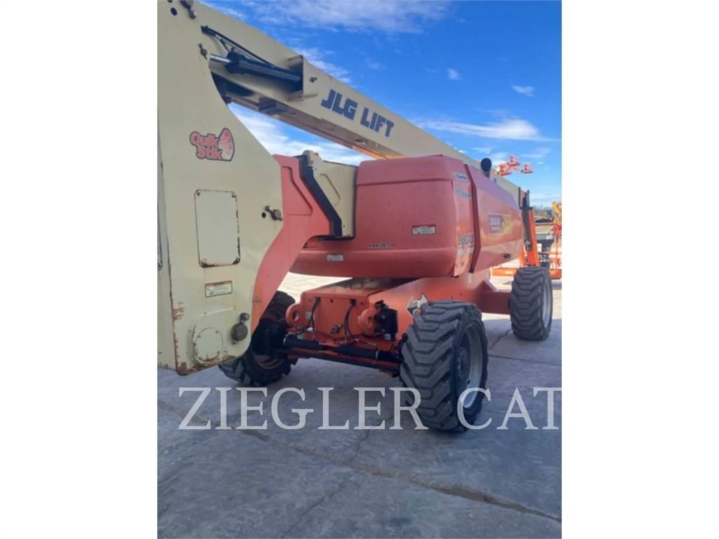 JLG 800AJ Articulated boom lifts