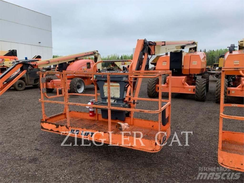 JLG 800AJ Articulated boom lifts