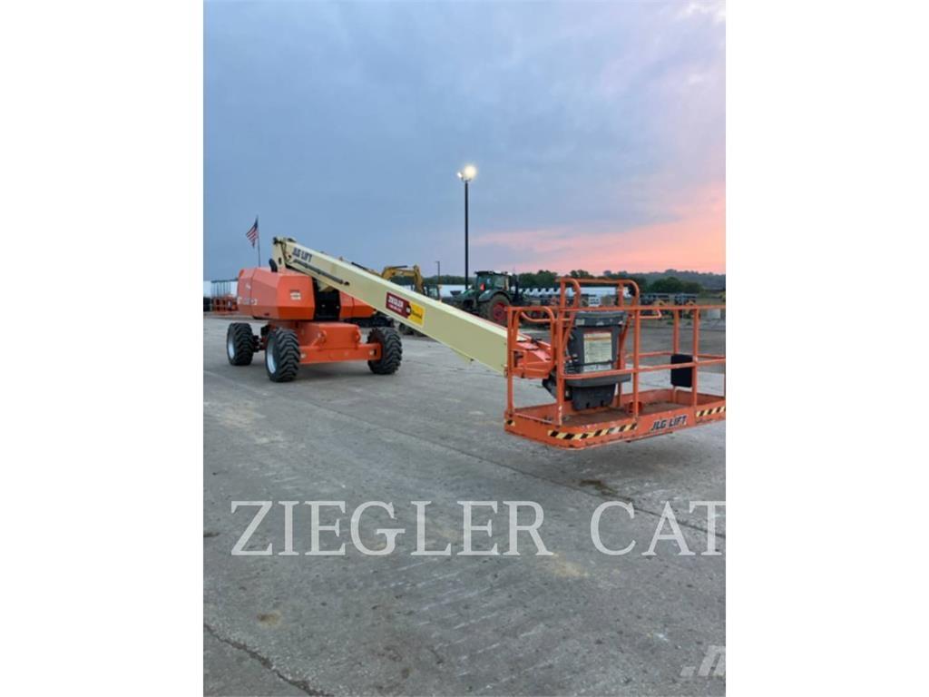 JLG 800S Articulated boom lifts