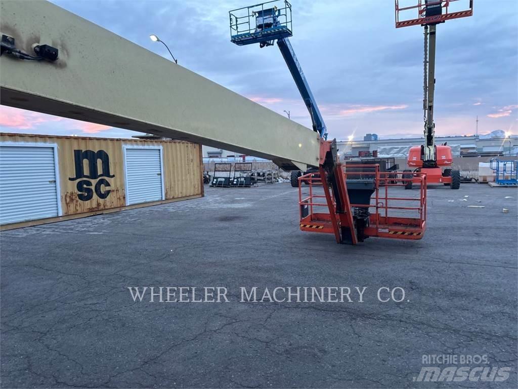 JLG 860SJ Articulated boom lifts