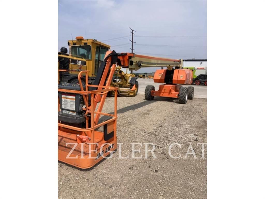 JLG 860SJ Articulated boom lifts