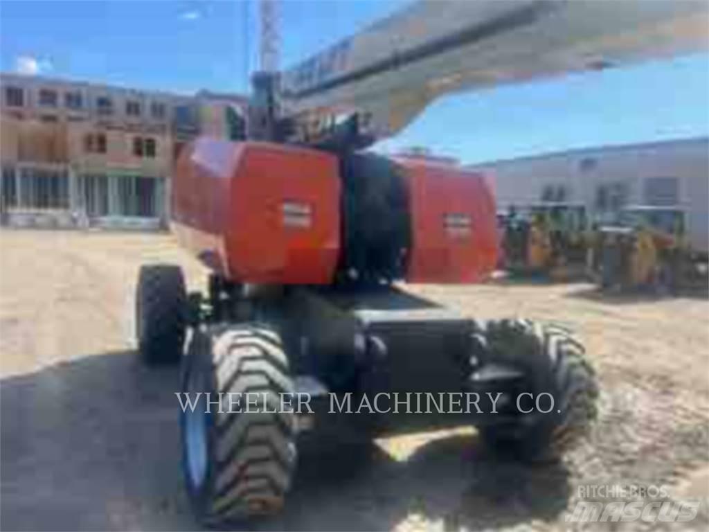 JLG 860SJ Articulated boom lifts