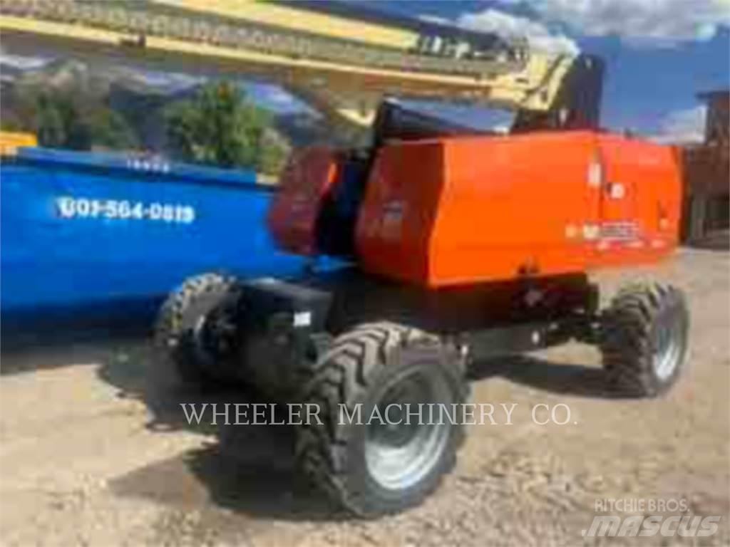JLG 860SJ Articulated boom lifts
