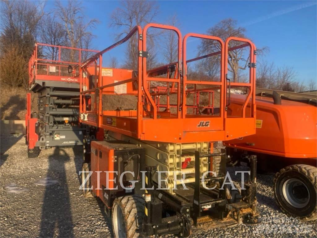 JLG RT3369 Scissor lifts