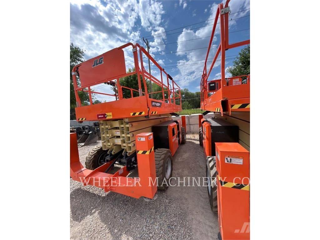 JLG RT4394 Scissor lifts