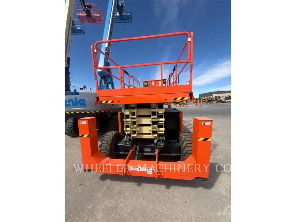 JLG RT4394 Scissor lifts