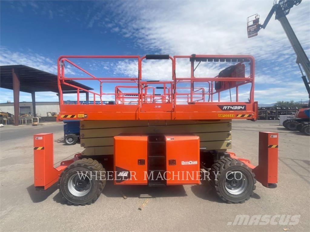 JLG RT4394 Scissor lifts