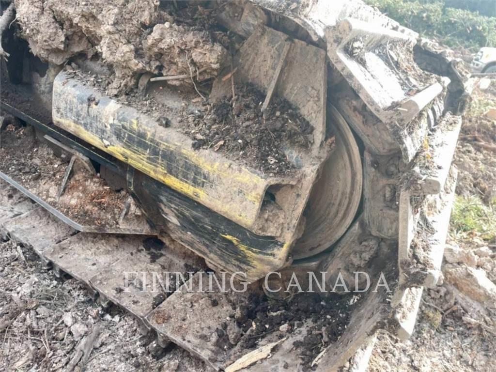 John Deere 2154G Excavators