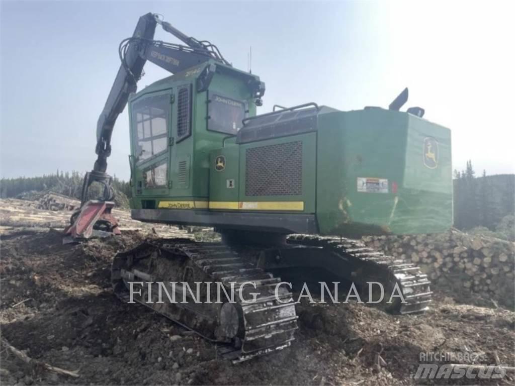 John Deere 2154G Excavators