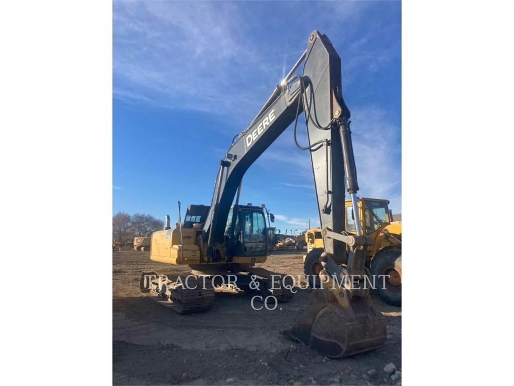 John Deere 250G Crawler excavators