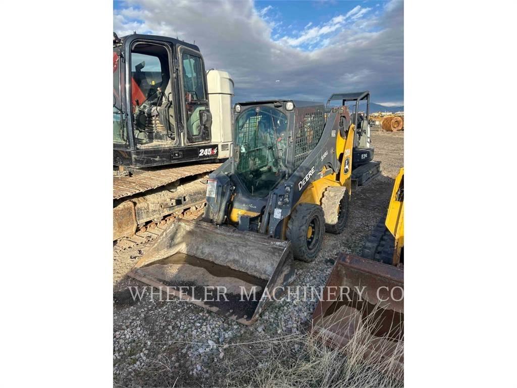 John Deere 318G Skid steer loaders