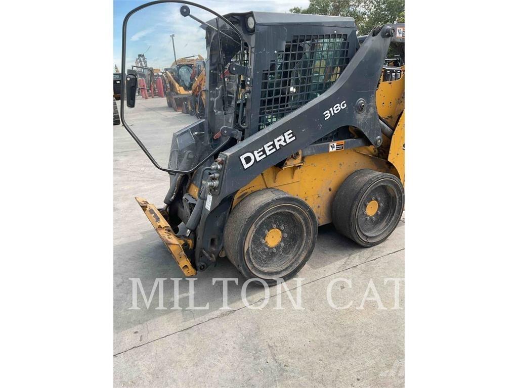 John Deere 318G Skid steer loaders