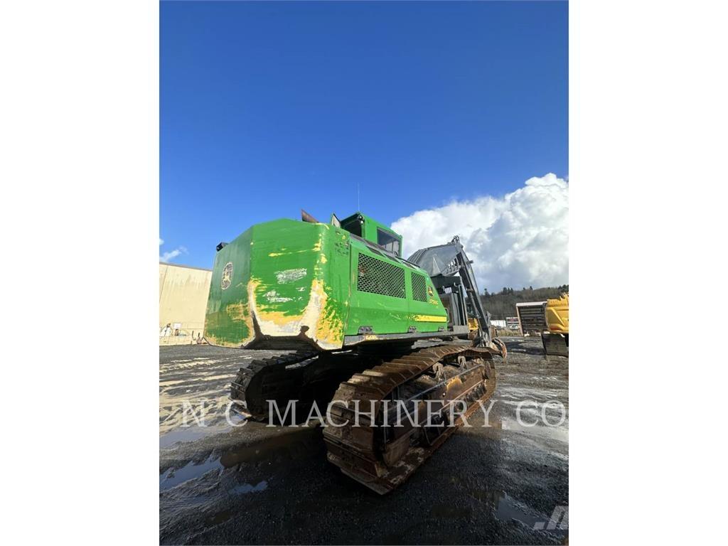 John Deere 3756G Forestry tractors