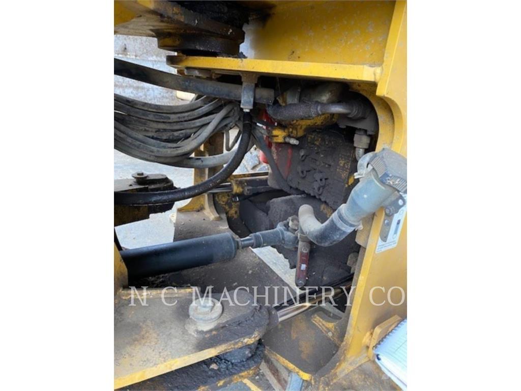 John Deere 544J Wheel loaders