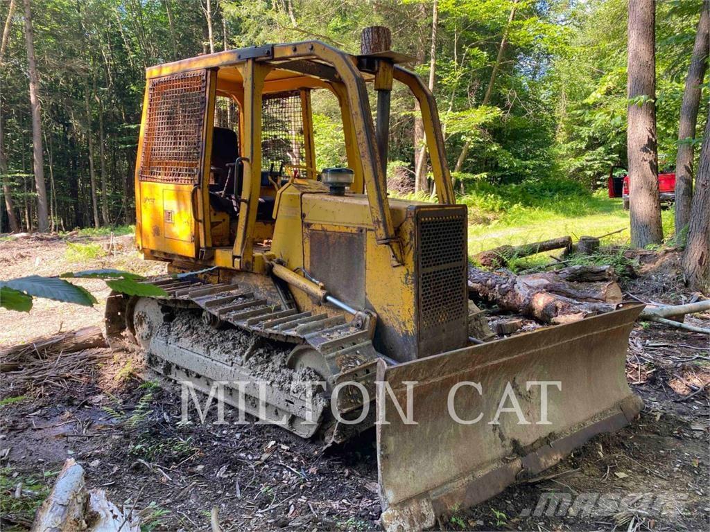 John Deere 650G Crawler dozers