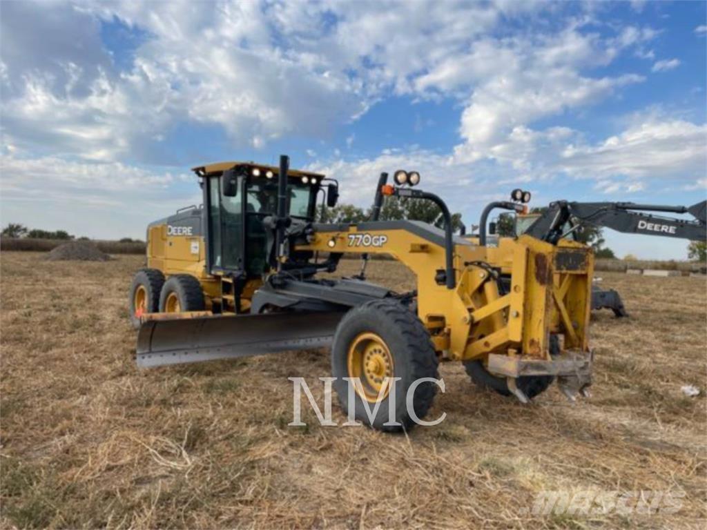 John Deere 770GP_JD Graders