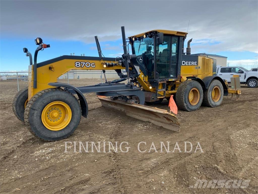 John Deere 870G Graders