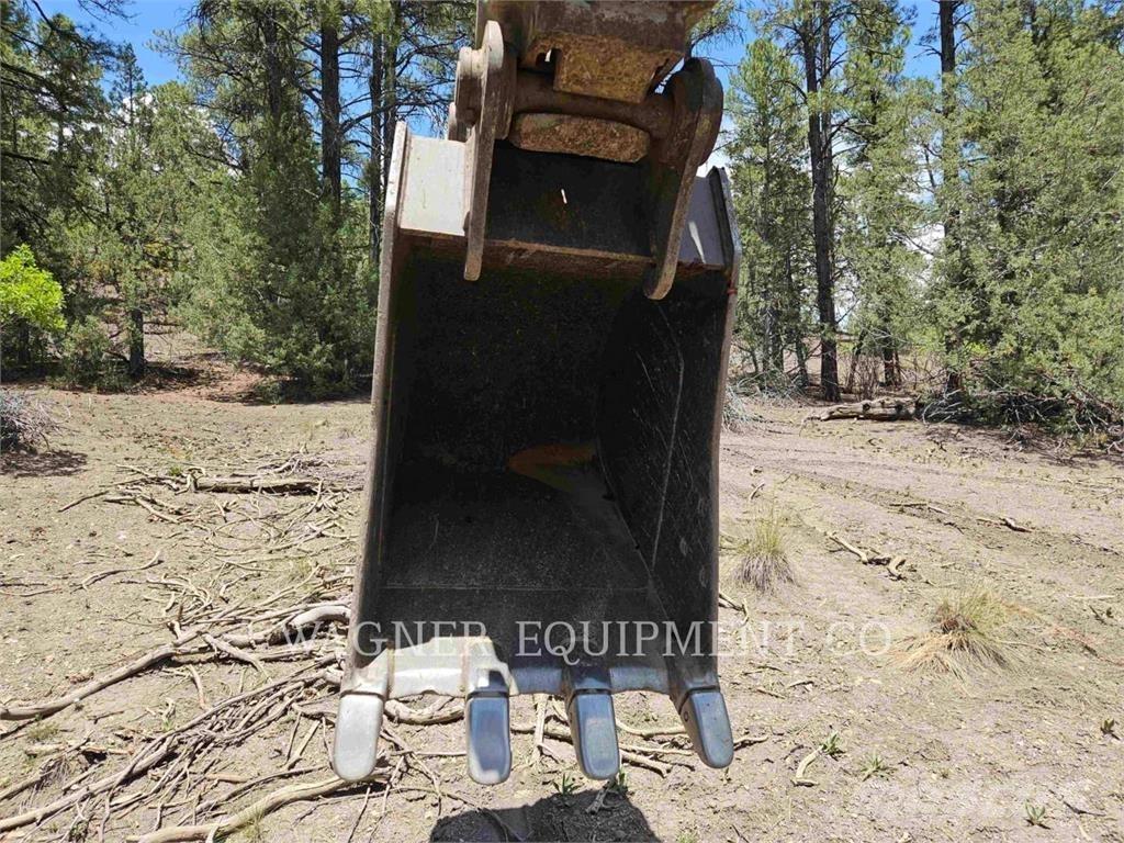 John Deere & CO. 160G Crawler excavators
