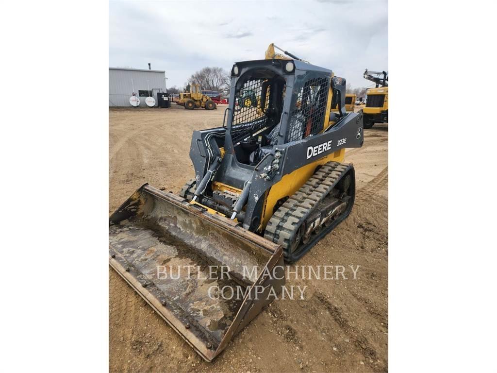 John Deere & CO. 323E Crawler loaders