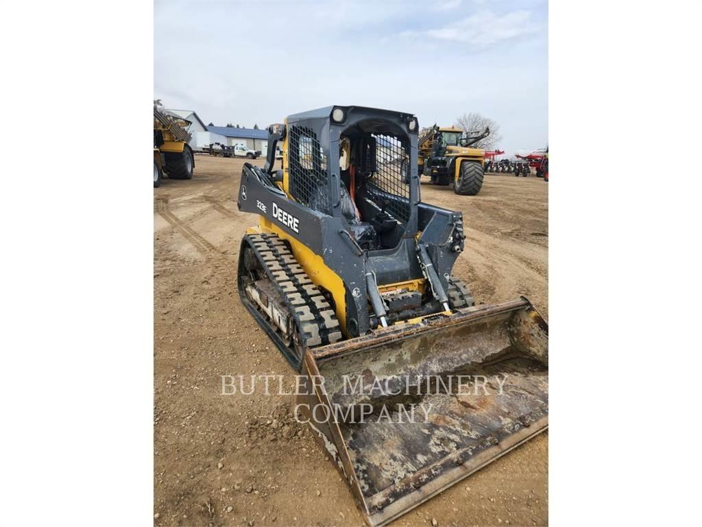 John Deere & CO. 323E Crawler loaders