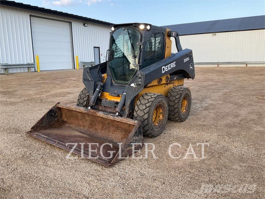 John Deere & CO. 330G Crawler loaders