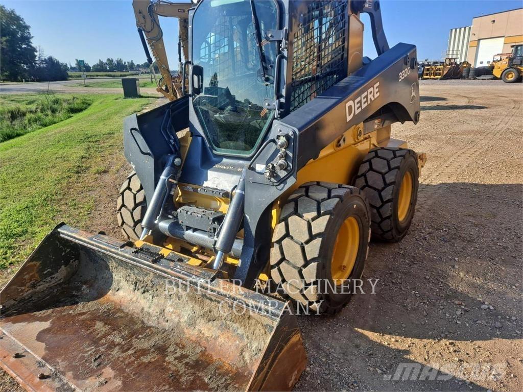 John Deere & CO. 332G Skid steer loaders
