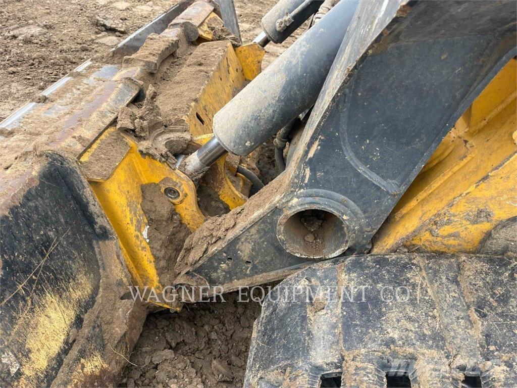 John Deere & CO. 333G Crawler loaders