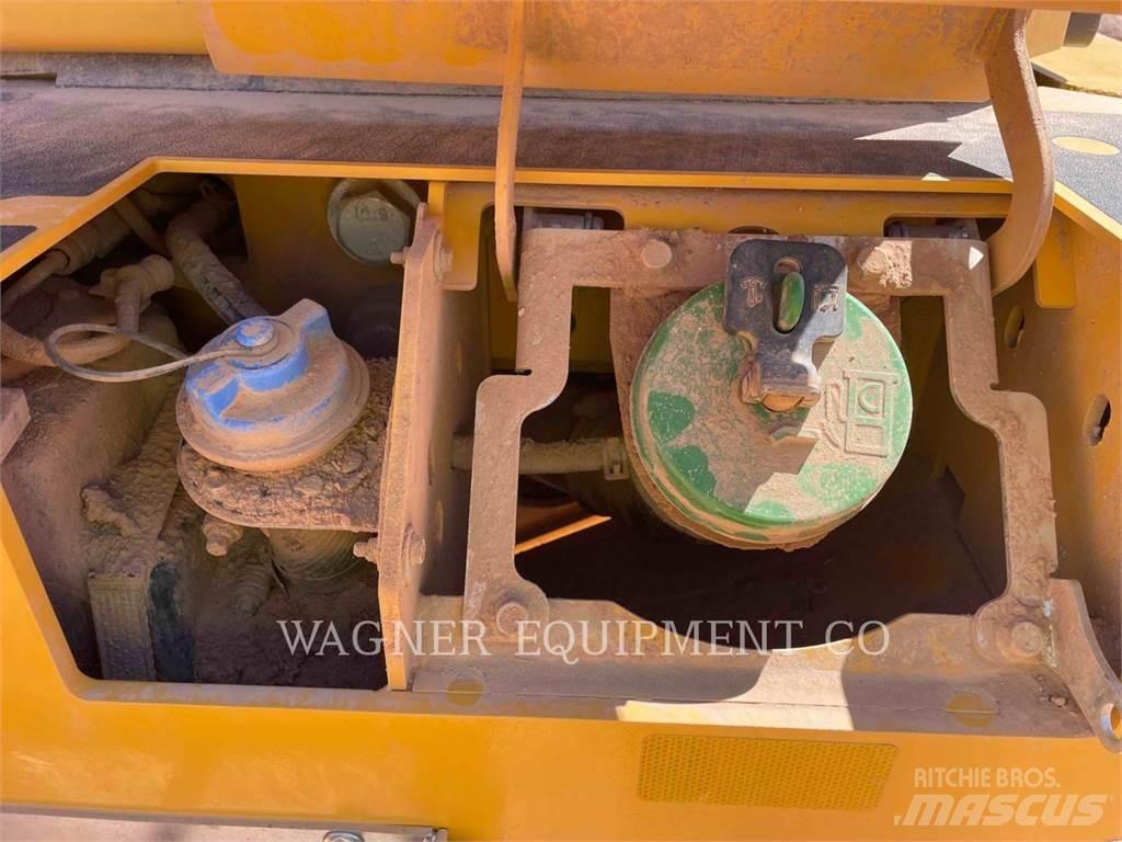 John Deere & CO. 544P Wheel loaders